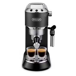 DELONGHI Cafetera Espresso Dedica Style EC685.BK